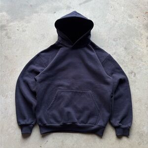Heavy Weight Comfrt Hoodie - Men’s Large